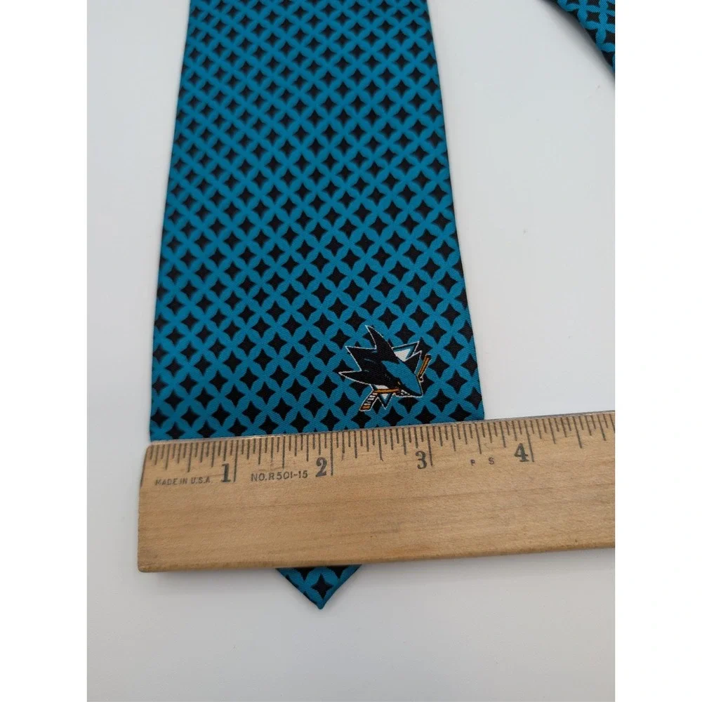 San Jose Sharks NHL Eagles Wings 100% Silk Necktie Blue Black Geometric Tie